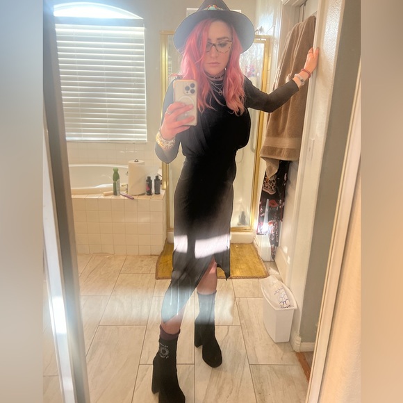 Peet your Mosher, Mary Violet - Picture 4 of 6